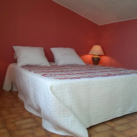La Petite Maison de Marie Louise Lauris Chambre photo